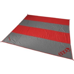 Islander Blanket 7 Islander Blanket -Outdoor Camping Store ENO Islander Blanket charcoal red 1