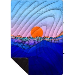 Rumpl Original Puffy Blanket - Printed 1-Person 23 Rumpl Original Puffy Blanket - Printed 1-Person -Outdoor Camping Store TPPB BB1 1 SKYLINE DIVIDE BROOKLYN BELL OGPUFFY 1P FLATLAY