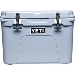 Yeti Tundra 35 Hard Cooler -Outdoor Camping Store Tundra35 Blue