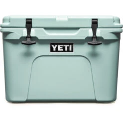 Yeti Tundra 35 Hard Cooler 11 Yeti Tundra 35 Hard Cooler -Outdoor Camping Store Tundra35 Seafoam 1