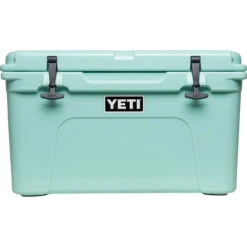Yeti Tundra 45 Cooler 18 Yeti Tundra 45 Cooler -Outdoor Camping Store Tundra45 Seafoam